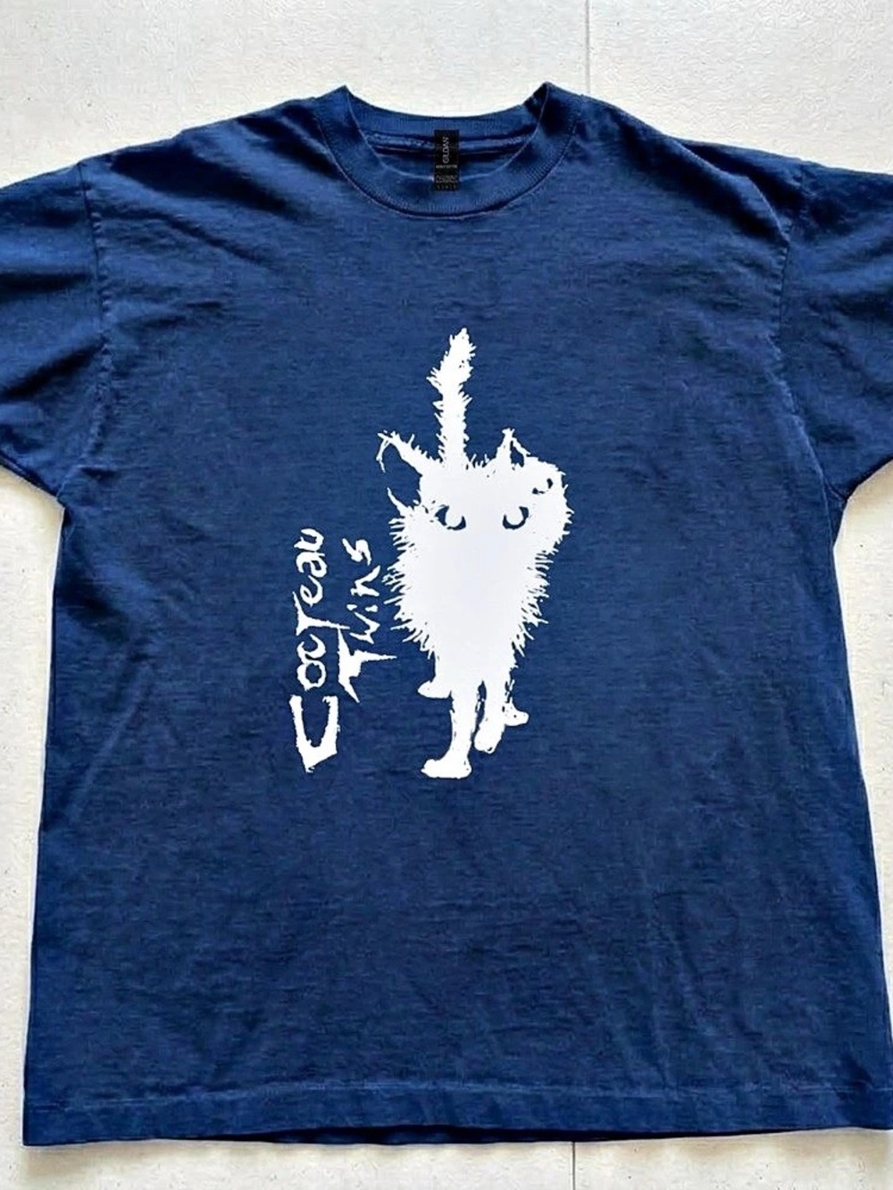 Gildan Cocteau Twins Cat Graphic T-Shirt navy Blue
